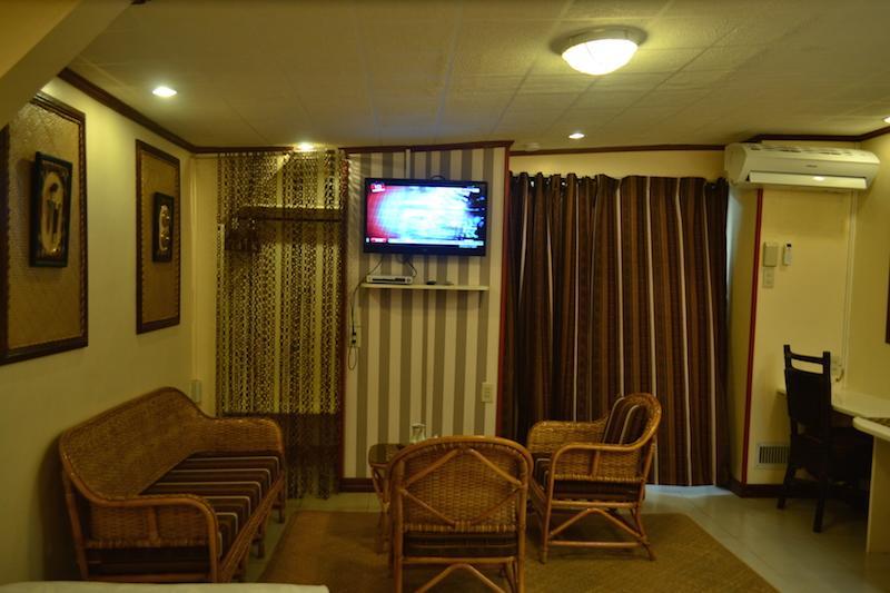 Villa Viva Belgica Davao Stadt Exterior foto