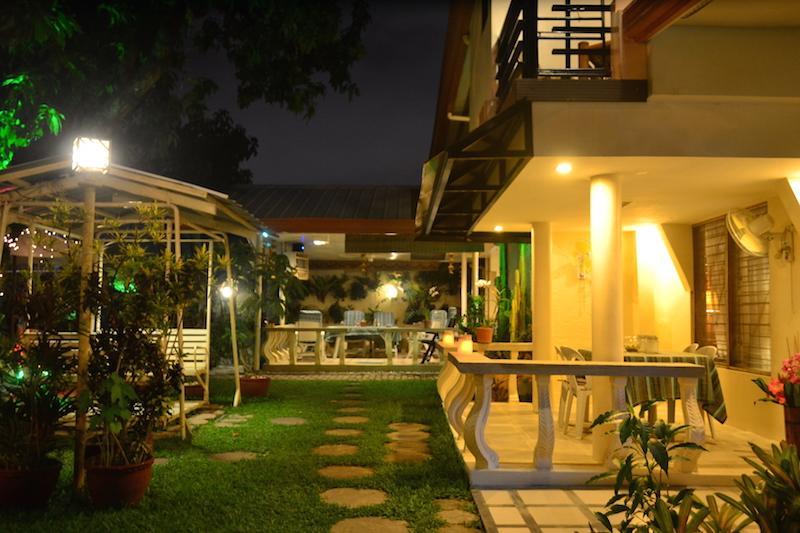 Villa Viva Belgica Davao Stadt Exterior foto
