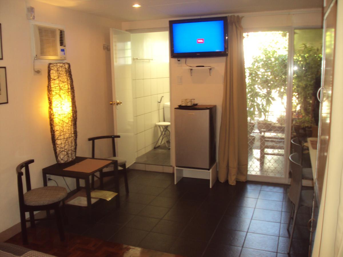 Villa Viva Belgica Davao Stadt Exterior foto